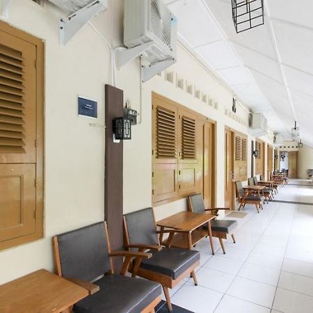 Reddoorz Near Rs Sarjito Yogyakarta Hotel Bagian luar foto