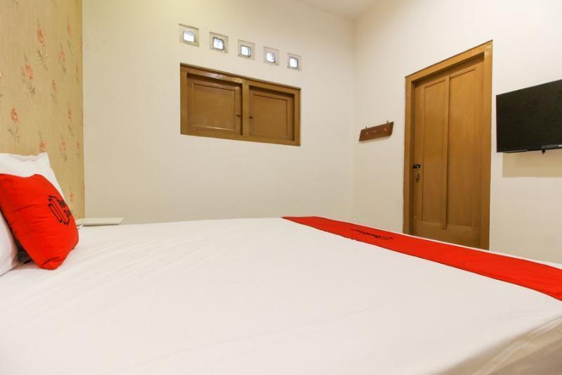 Reddoorz Near Rs Sarjito Yogyakarta Hotel Bagian luar foto